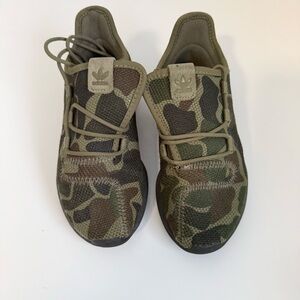 Adidas original tubular shadow size US 1K